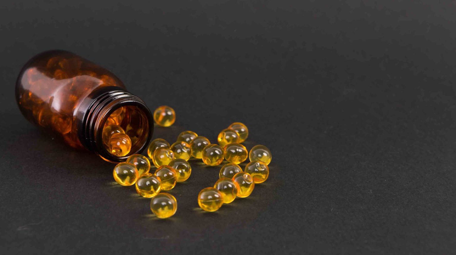 Gynecomastia Pills! 6 OTC Supplements That Shrink Man-Boobs Naturally
